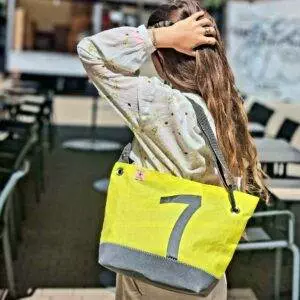 sac cabas zippé jaune en voile recyclée n°7 gris